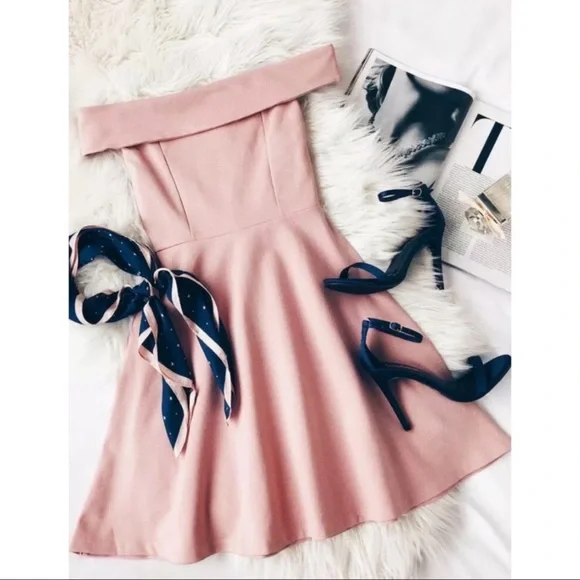 new ✨ lulus blush pink off shoulder mini dress - Picture 4 of 6
